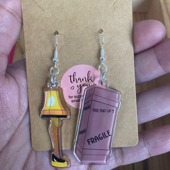 Last one!! Christmas story leg lamp earrings on hypoallergenic hook - Picture 3 of 5